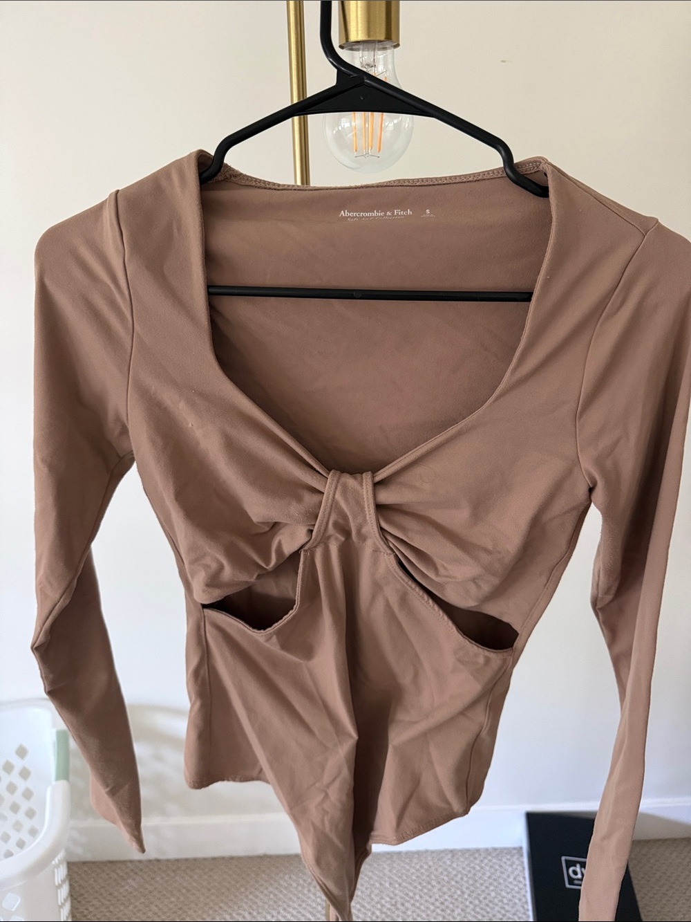 Abercrombie & Fitch Mauve Twist-Cutout Long Sleeve Top